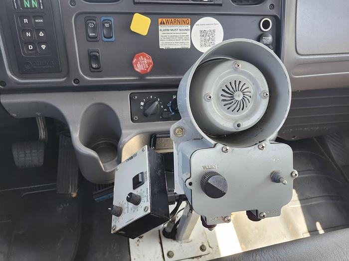 Used Altec T40P Cable Placer on 2018 Freightliner M2-106 Reg Cab Utility Truck - F3089