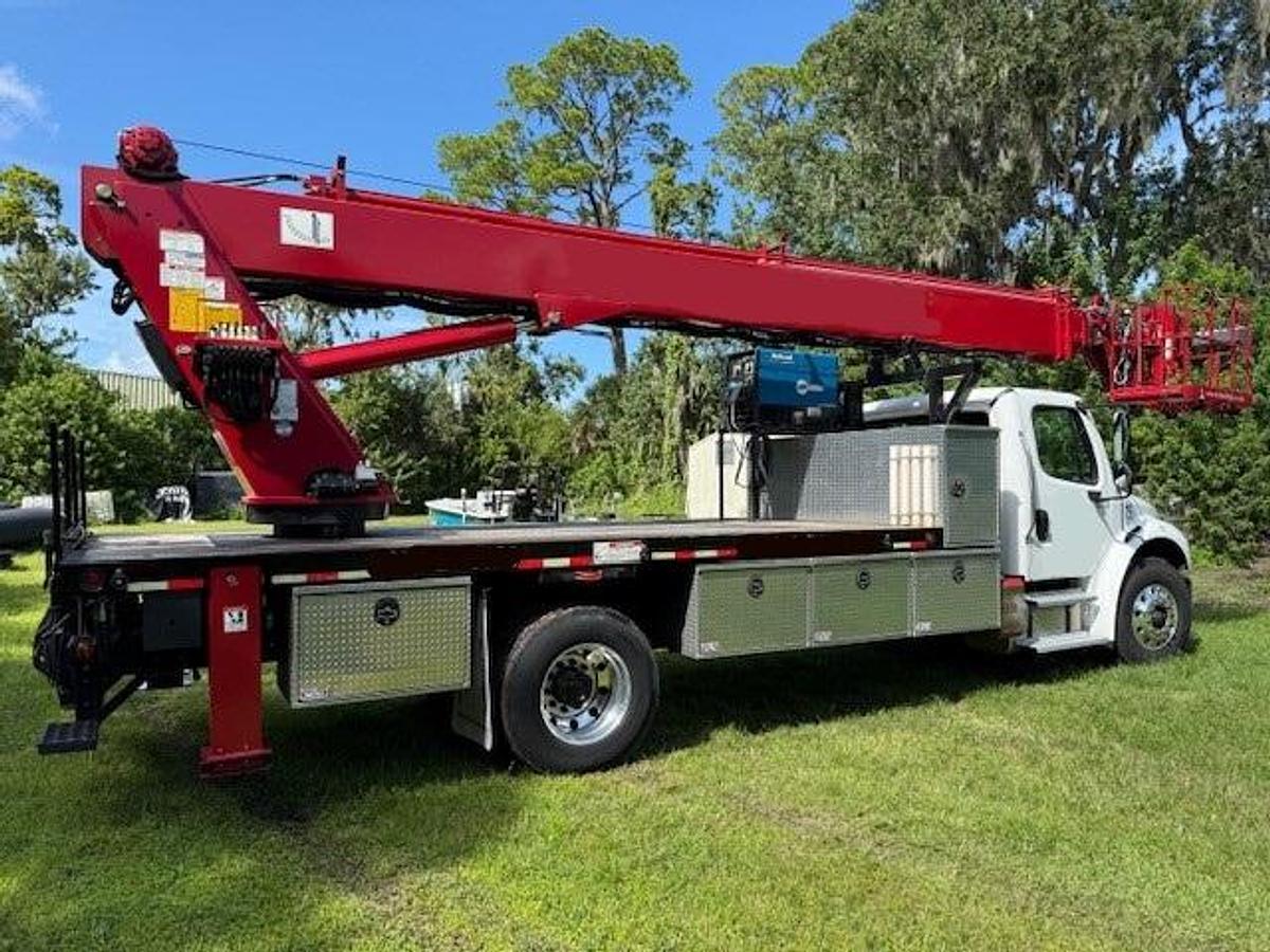Used Elliott M87 Sign Crane on a 2022 Freightliner M2106 Reg Cab Flatbed Truck - BL0359