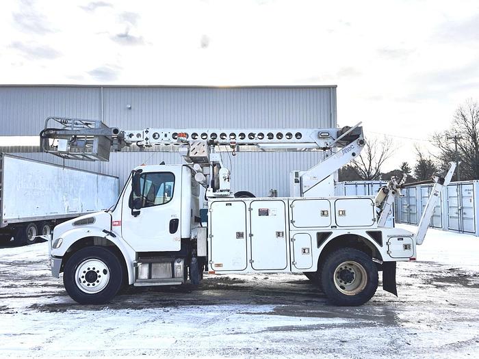 Used Altec AT40C Cable Placer on 2014 Freightliner M2-106 Reg Cab Utility Truck - RS7222