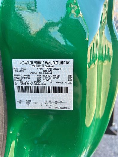 Used Elliott L55R Sign Crane on 2019 International 4300 Reg Cab Flatbed Truck - M97257