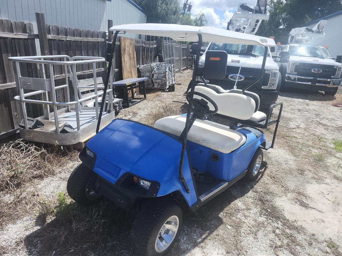 Used Golf Cart E-Z-GO - 27647