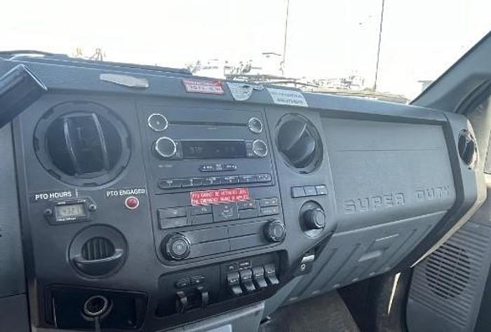 Used Altec AT40S 45ft WH Sign Truck 2 man Basket with Jib on 2016 Ford F550 - 01646