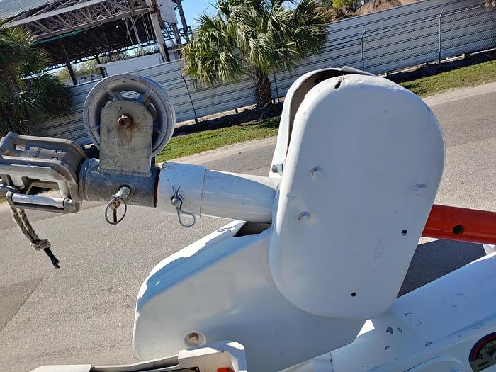 Used Altec AT40-MH 45ft Bucket Boom on 2015 Ford F550 Reg Cab Utility Truck - 65760