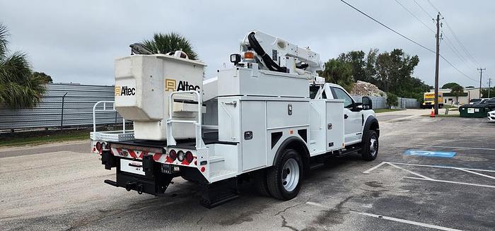 Used Altec AT41M Bucket Boom on 2018 Ford F550 Reg Cab Utility Truck - 99941