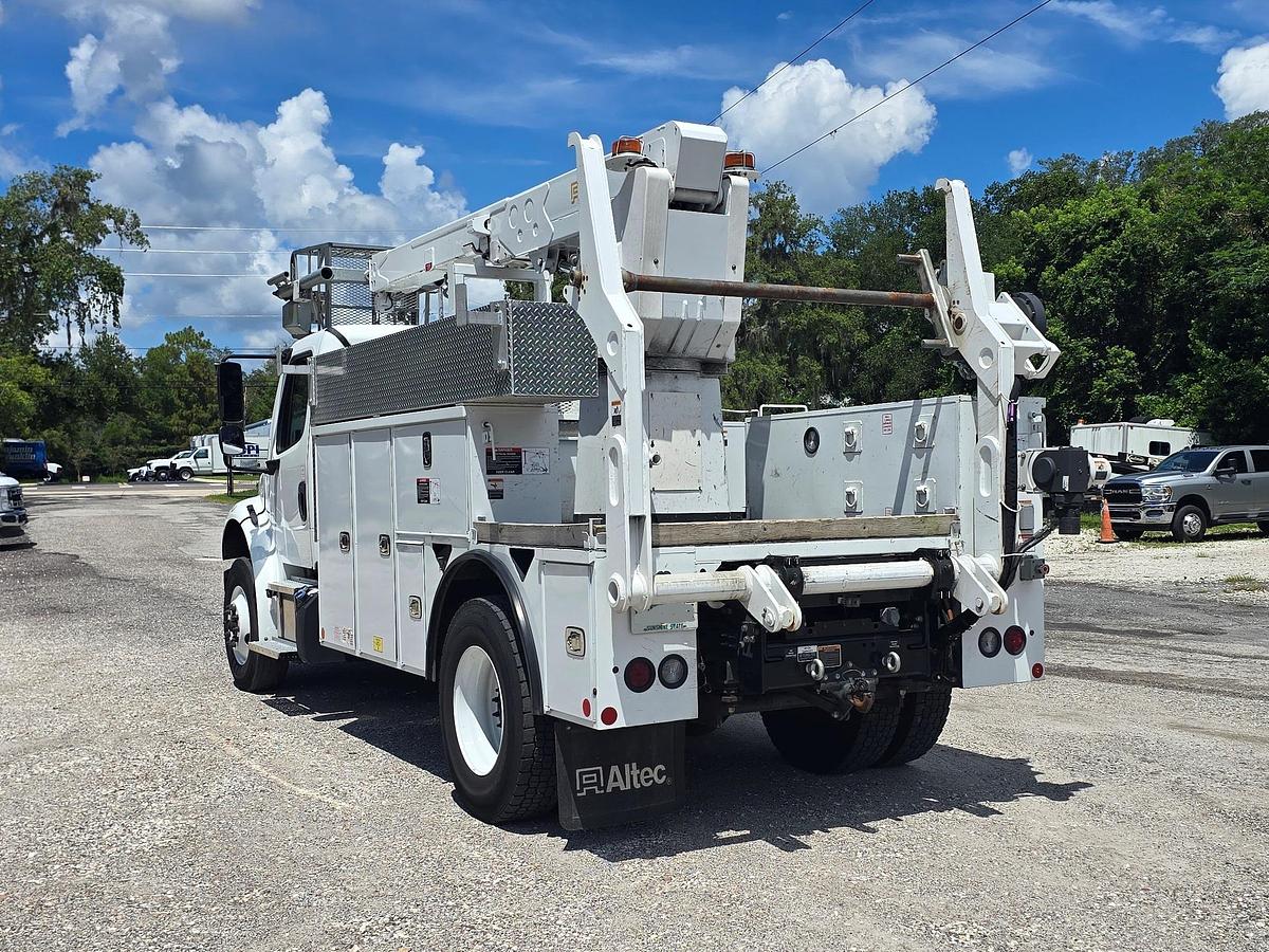 Used Altec T40P Cable Placer on 2023 Freightliner M2-106 - MG4199