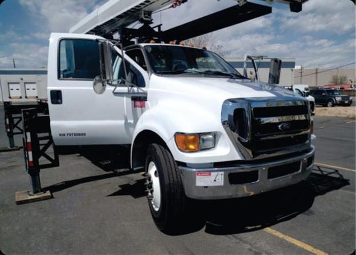 Used Altec LS63 Sign Crane on 2015 Ford F750 Super Duty Reg Cab Flatbed Truck - M20609