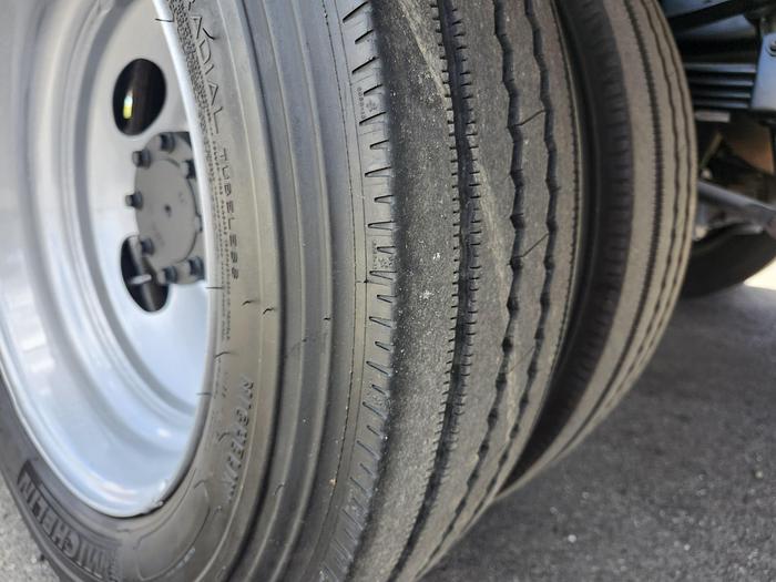 Used Altec AT40S 45ft WH Sign Truck 2 man Basket with Jib on 2016 Ford F550 - 01646