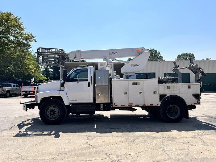 Used Altec AP45A Cable Placer on 2008 GMC C8500 Reg Cab Utility Truck - R07877