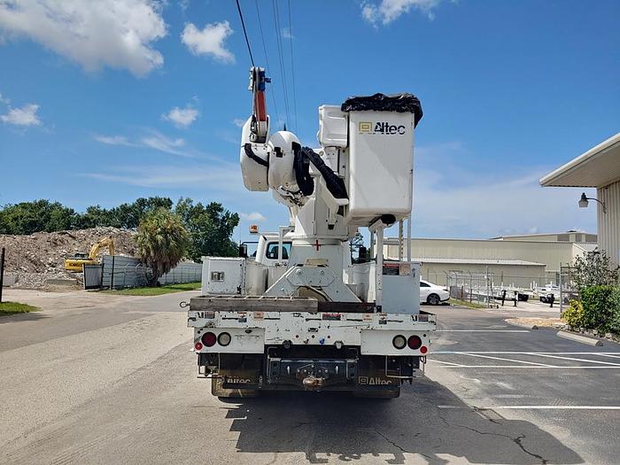 Used Altec AM55-MH, Over-Center Material Handling Bucket Truck rear mounted on 2017 Freightliner M2 106 - PF3147
