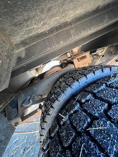 Used Altec AT41M Bucket Boom on 2019 Ford F550 4x4 Reg Cab Utility Truck - M03357