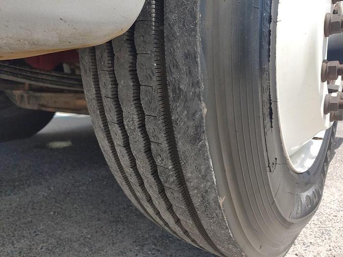 Used Altec AM55-MH, Over-Center Material Handling Bucket Truck rear mounted on 2017 Freightliner M2 106 - PF3147