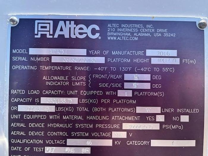 Used Altec AT40M 45ft Bucket Boom on 2016 Ford F550 4X4 Reg Cab Utility Truck - C41868