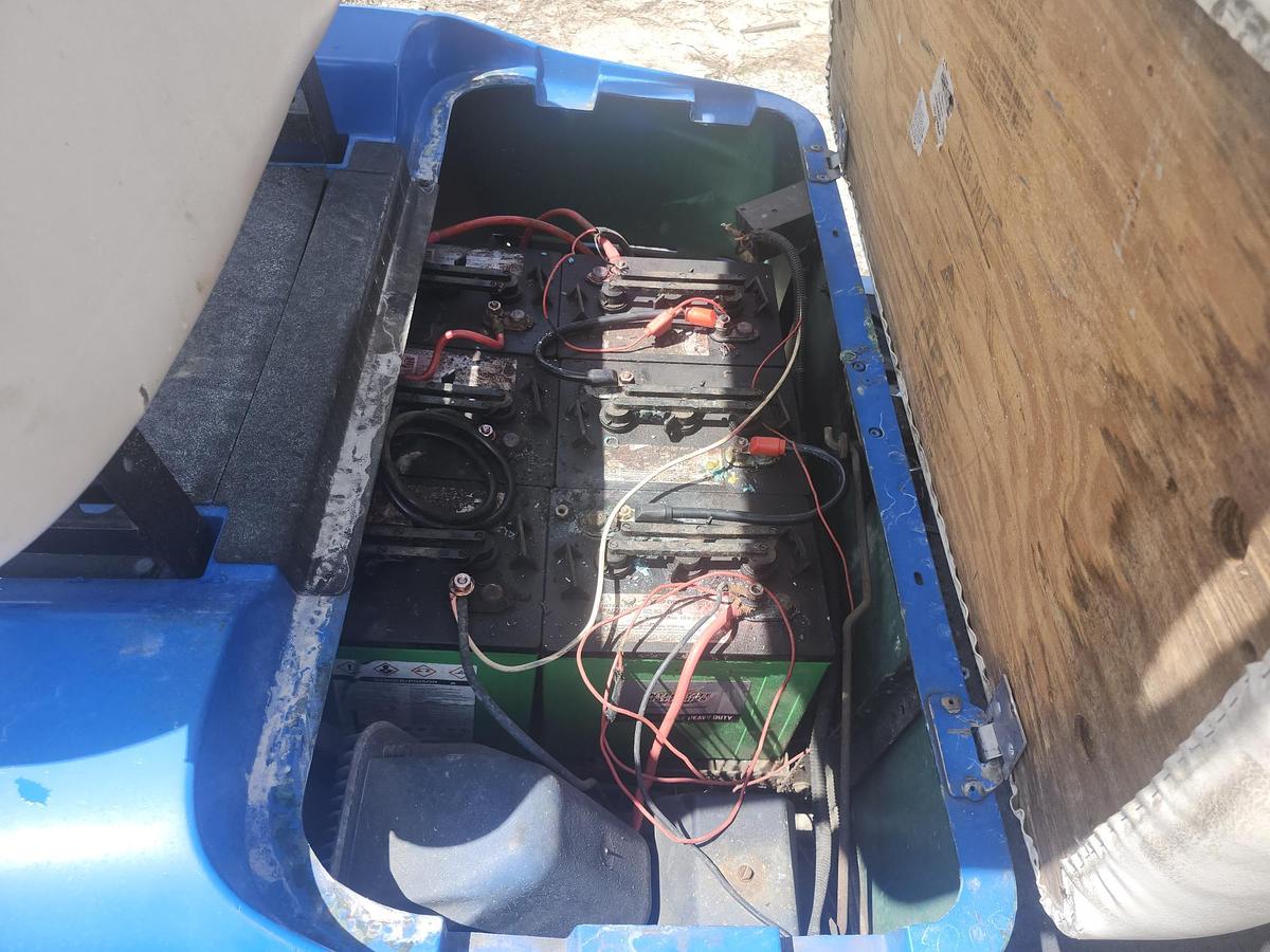 Used Golf Cart E-Z-GO - 27647