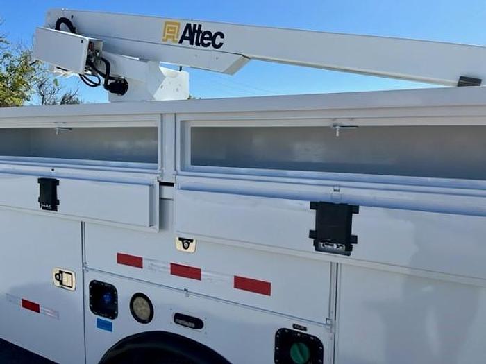 Used Altec AT200A 35ft Bucket Boom on 2014 Ford F450 Reg Cab Cable Truck