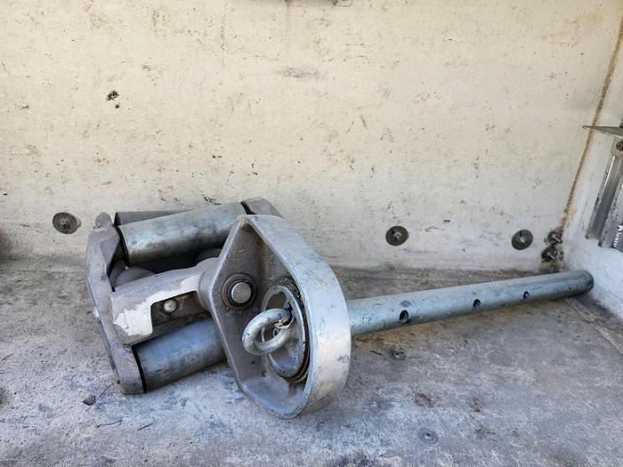 Used Altec T40P Cable Placer on 2018 Ford F750 Reg Cab Utility Truck - 05473