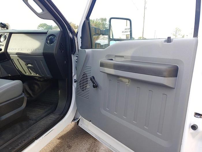 Used Altec AT235P 2015 Ford F550 XL 4x2 Reg Cab Utility Truck - 39692