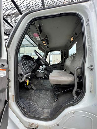 Used Altec AA55-MH 60ft Bucket Boom on 2015 Freightliner M2-106 Reg Cab Utility Truck - RF6524