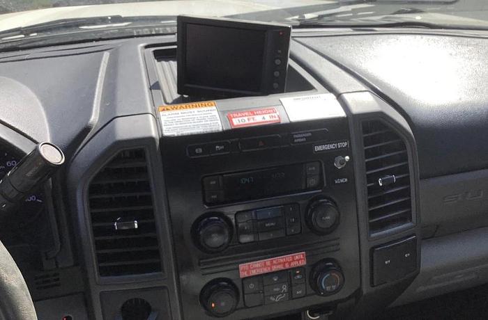 Used Altec AT41M Bucket Boom on 2018 Ford F550 Reg Cab Utility Truck - 99941