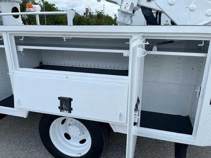 Used Altec AT40M 45ft Bucket Boom on 2012 Ford F550 4x4 Reg Cab Utility Truck - C11105