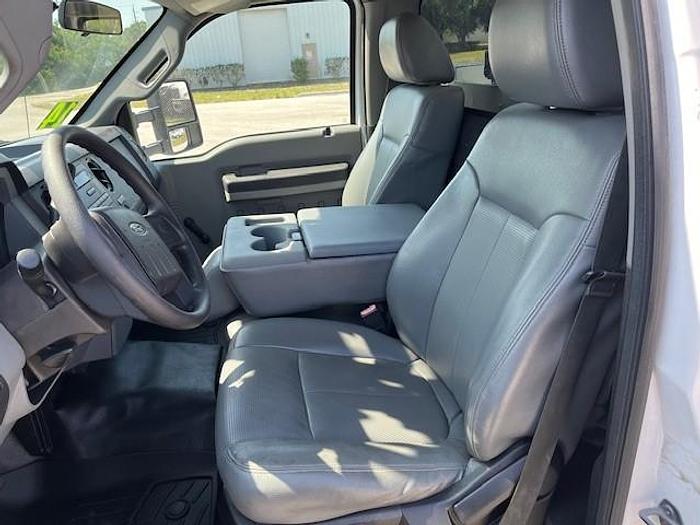 Used Altec AT40G Bucket Boom on 2014 Ford F550 Reg Cab Utility Truck - C70634