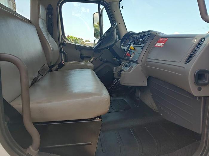 Used Altec AM55-MH, Over-Center Material Handling Bucket Truck rear mounted on 2017 Freightliner M2 106 - PF3147