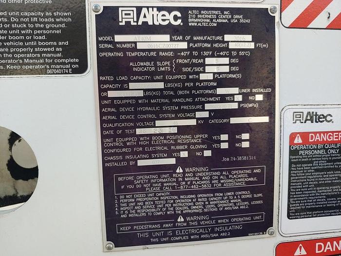 Used Altec AT40M, 45 ft, Articulating & Telescopic Material Handling Bucket Boom on 2016 Ford F550 Reg Cab Utility Truck - 41852