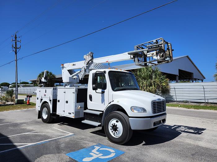 Used Altec T40P Cable Placer on 2018 Freightliner M2-106 Reg Cab Utility Truck - F3089