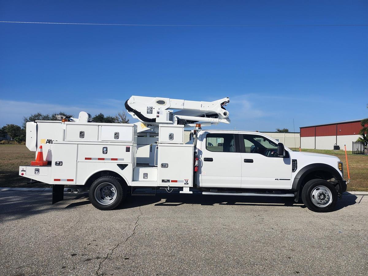 Used Altec AT41M Bucket Boom on 2019 Ford F550 4x4 Crew-Cab Bucket Truck - 96965