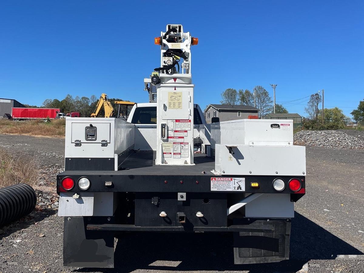 Used Posi-Plus 700-40 34 ft on 2022 Ram 5500 4x2 Cable Placer Bucket Truck - 38321