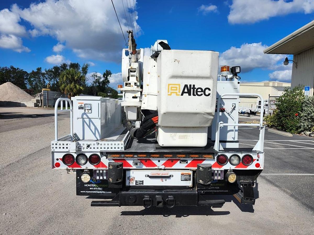 Used Altec AT41M Bucket Boom on 2019 Ford F550 4x4 Reg Cab Utility Truck - 88481