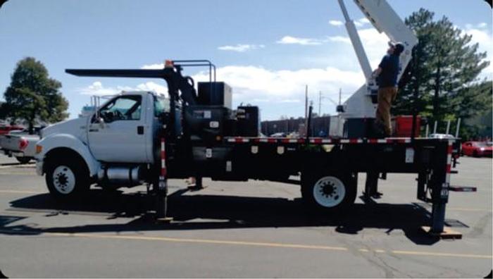 Used Altec LS63 Sign Crane on 2015 Ford F750 Super Duty Reg Cab Flatbed Truck - M20609
