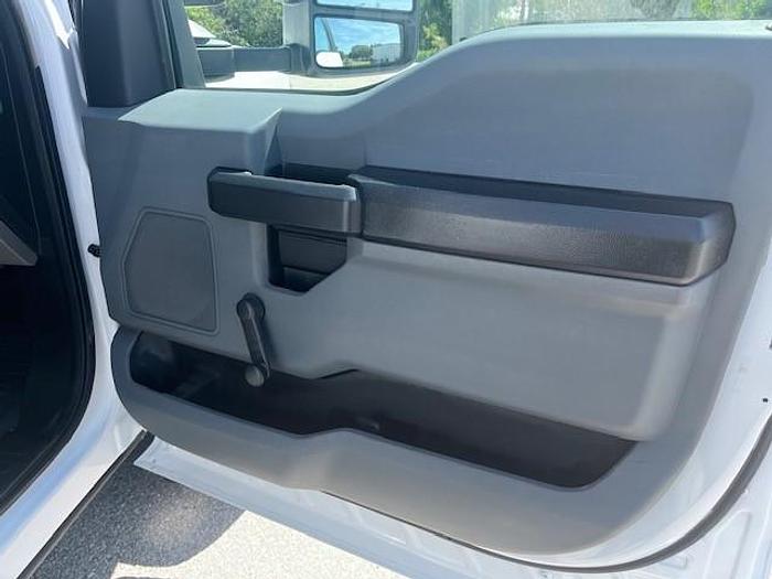 Used Altec AT40G 45ft Bucket Boom on 2017 Ford F550 Reg Cab Utility Truck - C05116