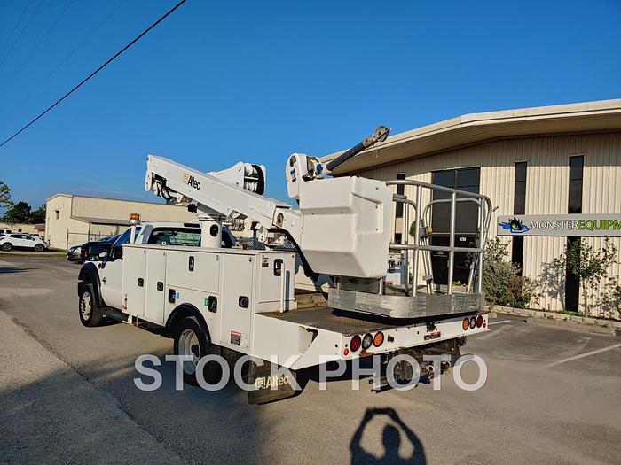 Used Altec AT40S Bucket Boom on 2016 Ford F550 Reg Cab Utility Truck - 72785