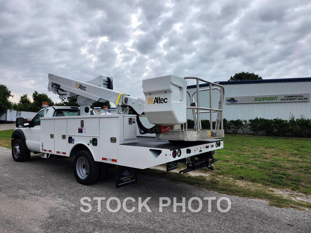 Used Altec AT40S Basket Boom on a 2014 Ford F550 Reg Cab Utility Truck - 47288