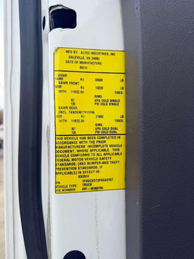 Used Altec AA55-MH 60ft Bucket Boom on 2015 Freightliner M2-106 Reg Cab Utility Truck - RA2157