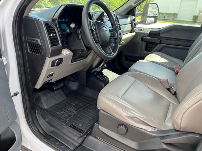 Used Versalift VST-40I 45ft Bucket Boom on 2018 Ford F550 4X4 Reg Cab Utility - C66805