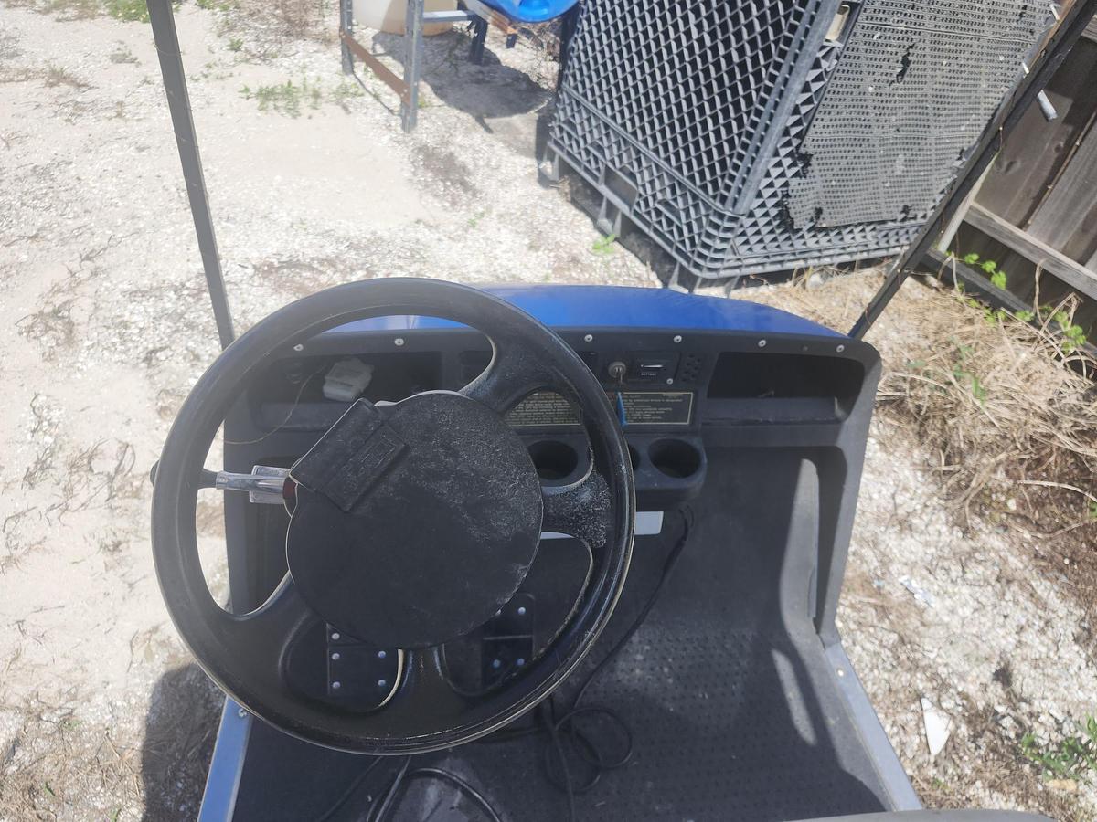 Used Golf Cart E-Z-GO - 27647