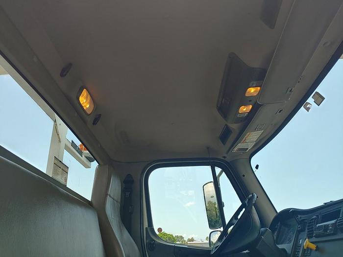 Used Altec AM55-MH, Over-Center Material Handling Bucket Truck rear mounted on 2017 Freightliner M2 106 - PF3147