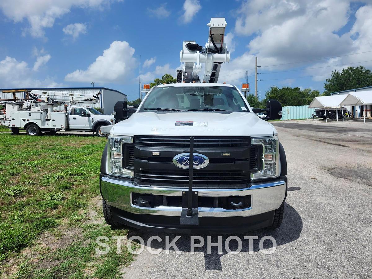 Used Altec AT41M 46ft Insulated Bucket Boom on 2019 F550 4x4 Reg Cab Utility Truck - 25409
