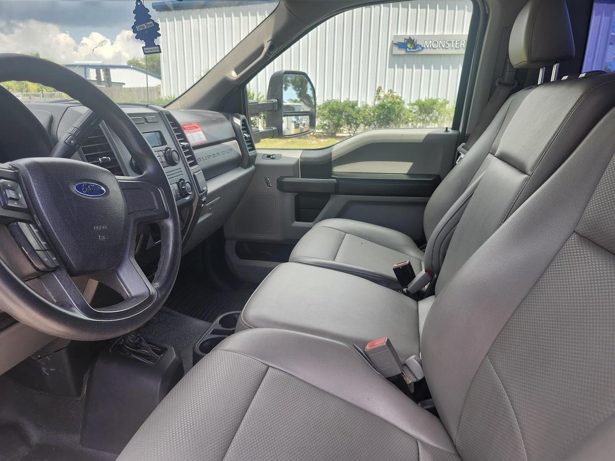 Used 2019 Altec AT48M Bucket Boom on a 2019 Ford F550 4x4 Regular Cab Utility Truck - 15672
