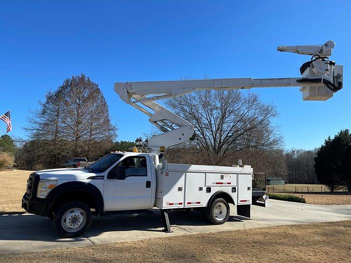 Used Versalift VST40I on 2012 Ford F550 Reg Cab Utility - M14603