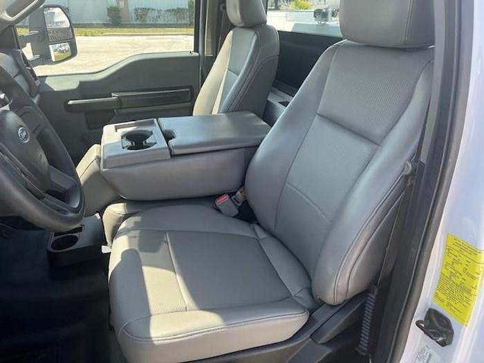 Used Altec AT40G 45ft Bucket Boom on 2017 Ford F550 Reg Cab Utility Truck - C05116