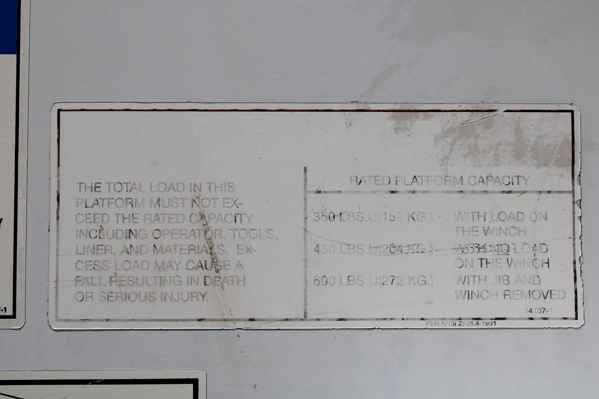 Used Versalift VST-5500SI on 2016 Ford F750 Reg Cab Utility Truck - M03468