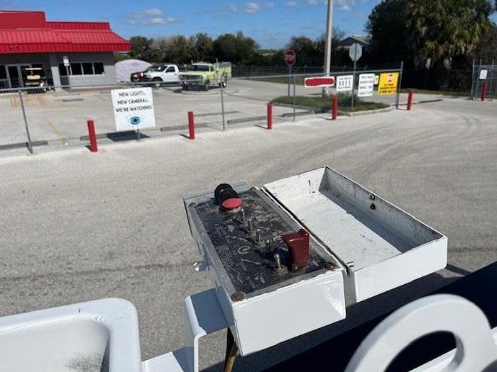 Used Altec AT200 35ft Bucket Boom on 2015 Ford F450 Reg Cab Utility Truck – C12188