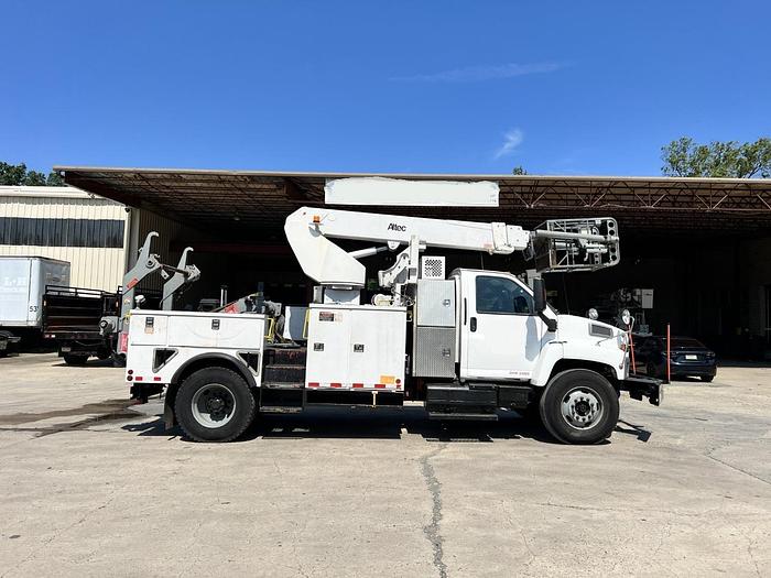 Used Altec AP45A Cable Placer on 2008 GMC C8500 Reg Cab Utility Truck - R07877