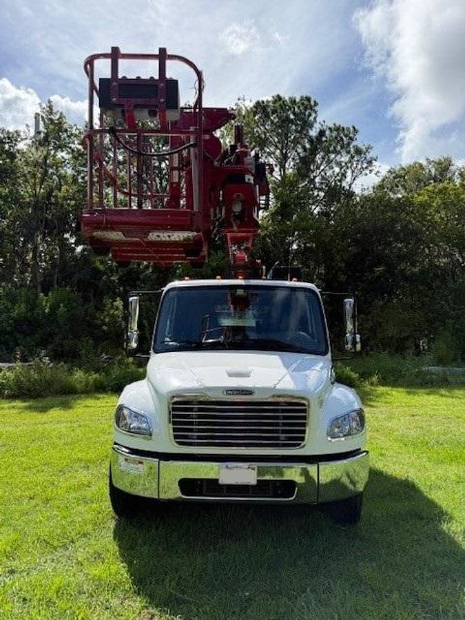 Used Elliott M87 Sign Crane on a 2022 Freightliner M2106 Reg Cab Flatbed Truck - BL0359