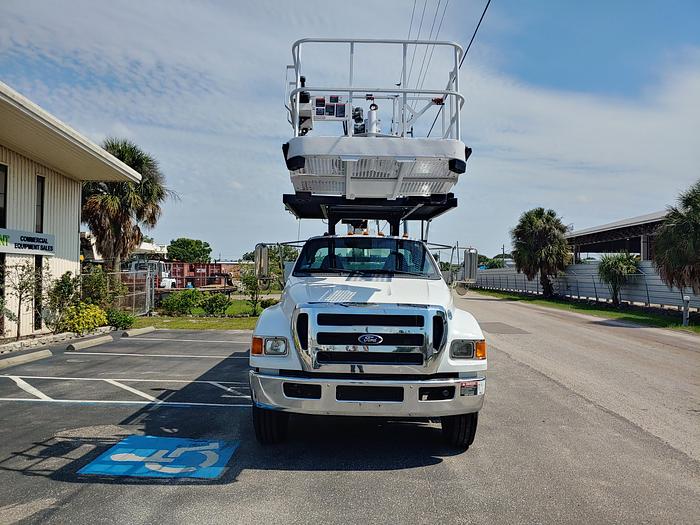 Used Altec LS63 Sign Crane on 2012 Ford F750 Reg Cab Flatbed Truck - 	66987