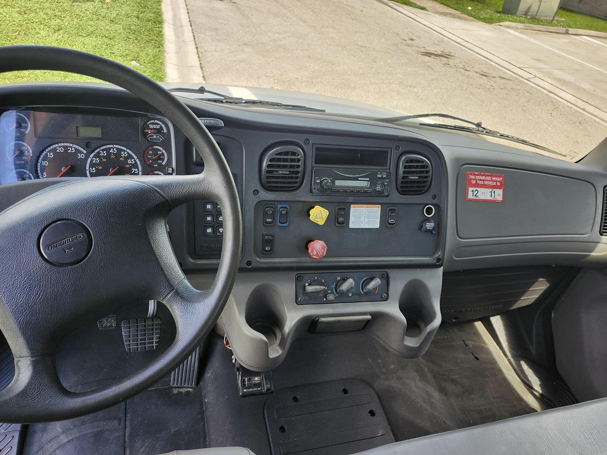 Used 2015 Altec DM47B-TR Digger Derrick on a 2015 4x4 Freightliner M2 106 - GC1733