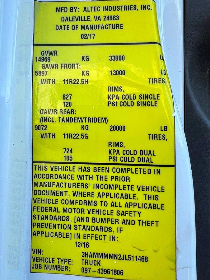 Used Altec AA55-MH Bucket Boom on 2018 International 4300 Reg Cab Utility Truck - R11468