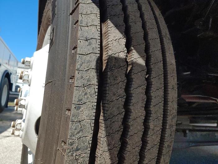 Used Terex Commander C4047 Digger Derrick on 2011 Ford F750 Reg Cab Utility Truck - 96762